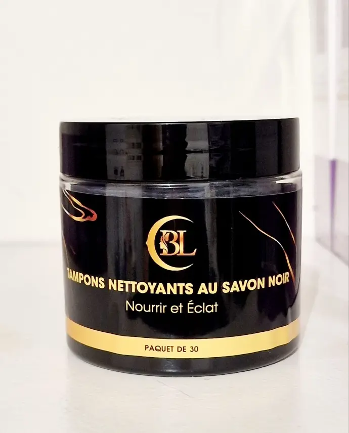 TAMPONS NETTOYANT EXFOLIANT AU SAVON NOIR